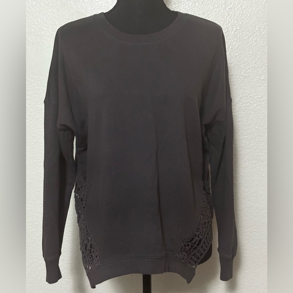 Lace/Crochet Gray Appliqué Sweatshirt
